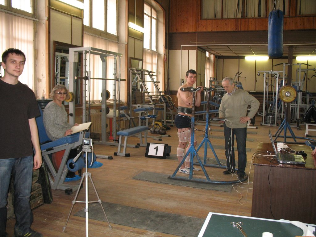 Изучение приседа со штангой на плечах Направления научных исследований