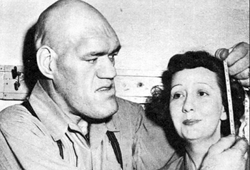 Внешний вид больного акромегалией.