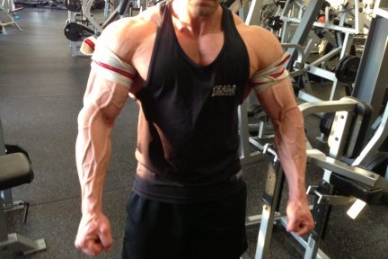 Миниатюра для записи Срочные эффекты ограничения кровотока на мышечную активность и выносливость