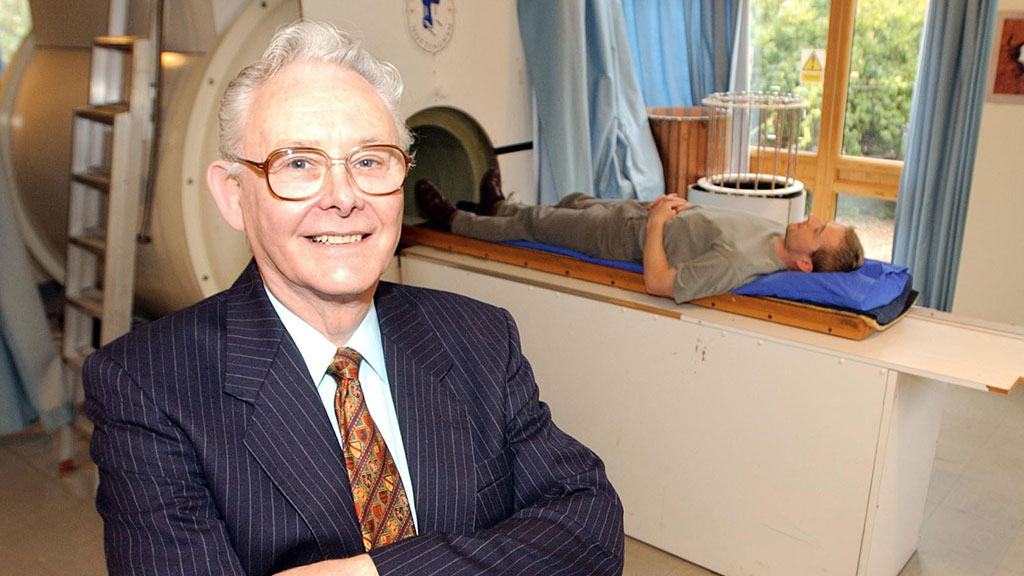 Питер Мэнсфилд